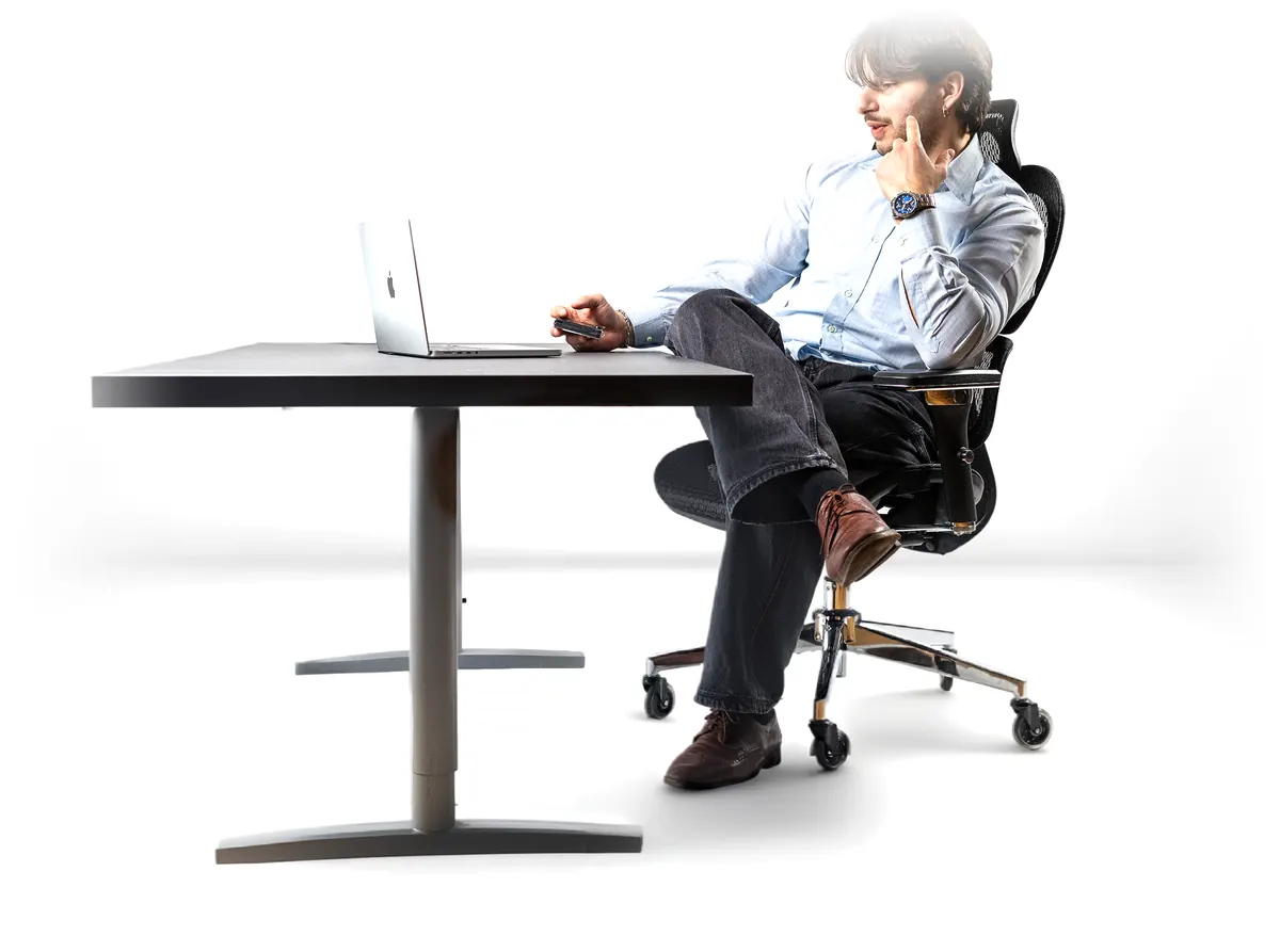 Michelangelo Scanu at his desk in the OLICHI office